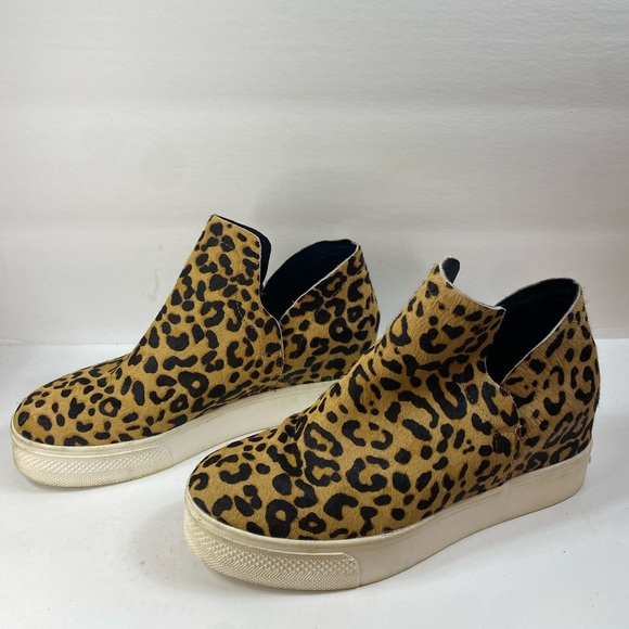 Steve Madden high top platform Leopard Print Slip-On Sneakers - Picture 2 of 10